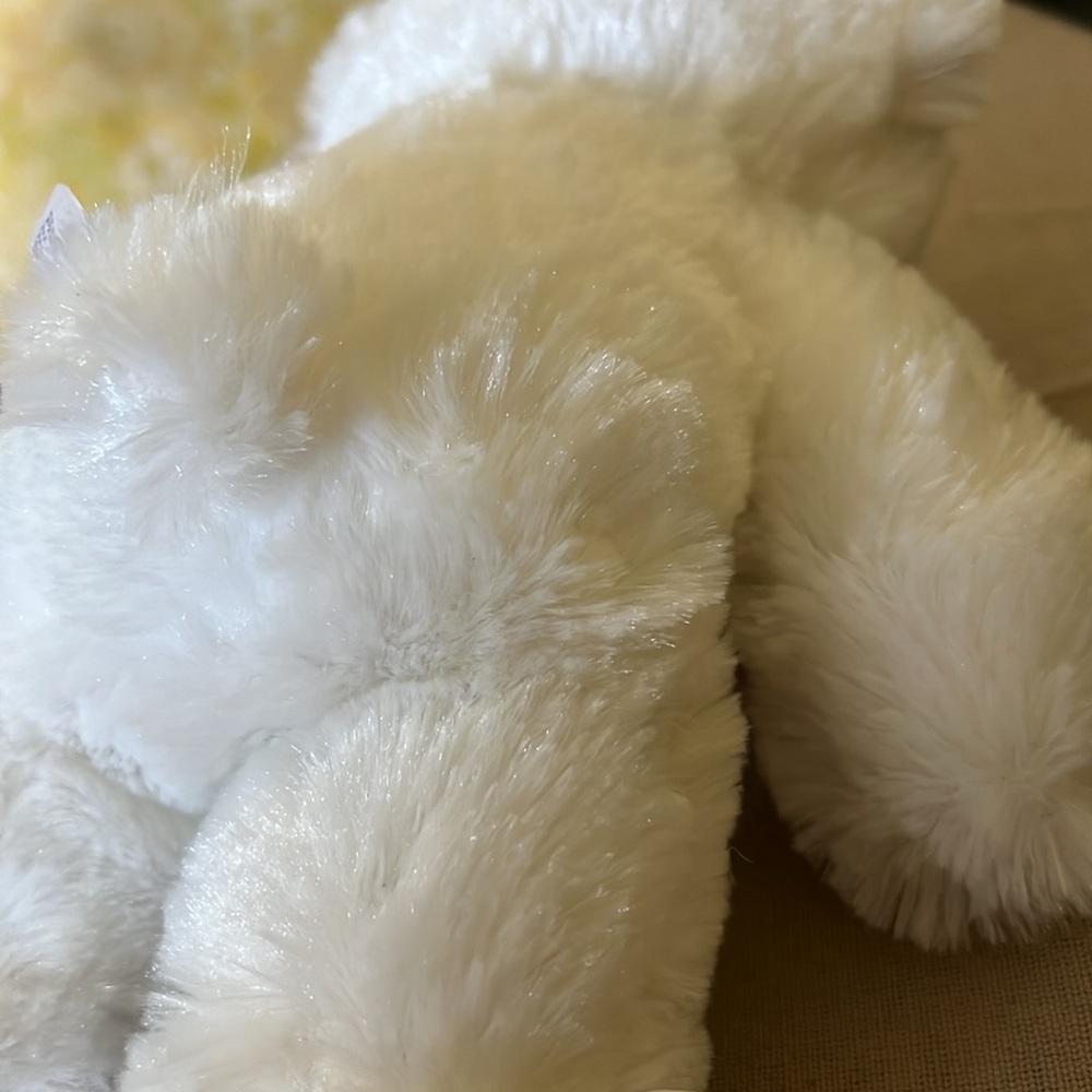White teddy bear with red bow - Picture 6 of 6